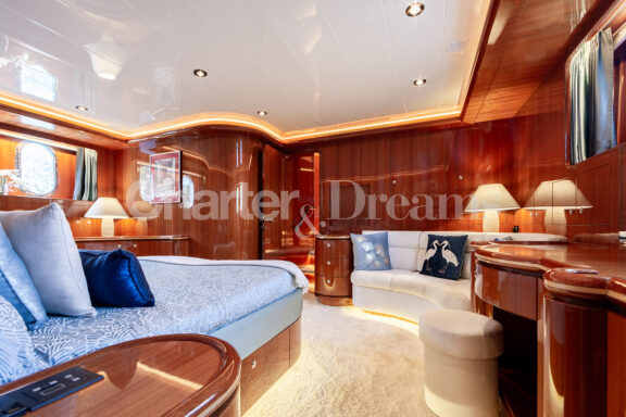 EHTHELE gallery image